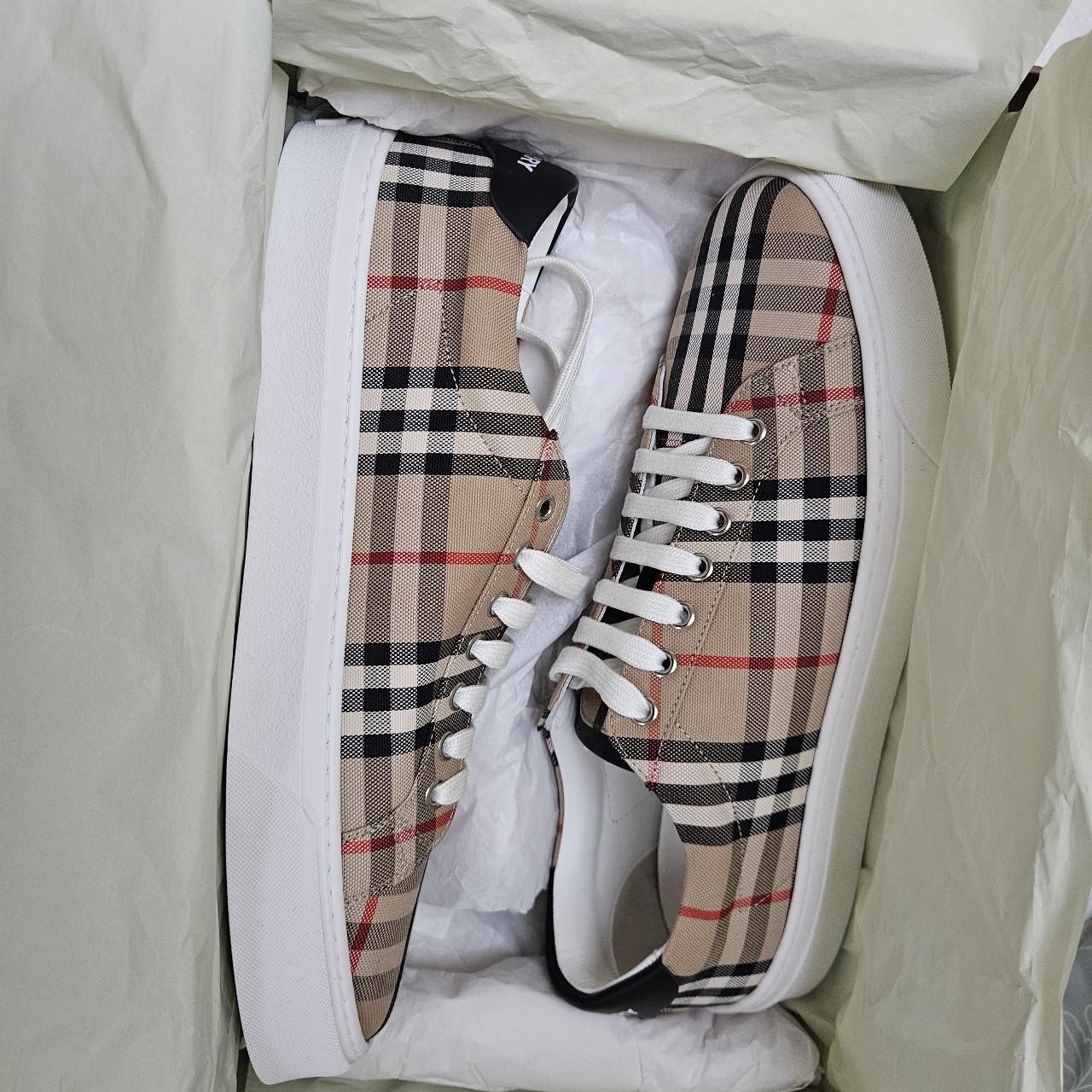 Burberry New Rangleton Sneaker Check Archive Beige A7026 UK10 / EU44 Box