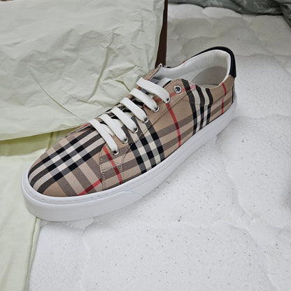 Burberry New Rangleton Sneaker Check Archive Beige A7026 UK10 / EU44 Box